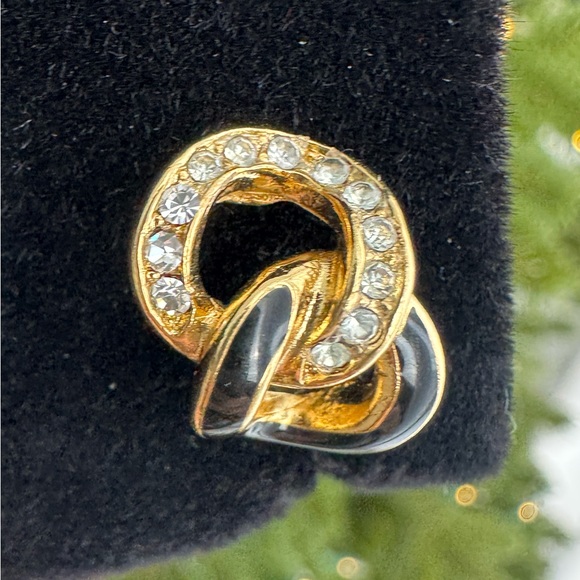 Christian Dior 18K Gold Plated enamel crystals vintage clip on earrings - Picture 15 of 16